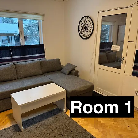 Keskus, Yksityishuoneita Keittioellae Tai Koko 88m2 Asunto * Mäntyharju